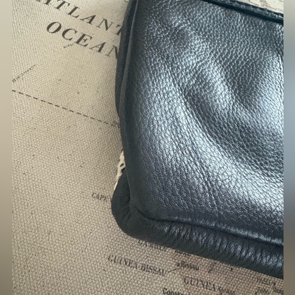 Fossil Cow Hide Leather Crossbody OS - Picture 6 of 7